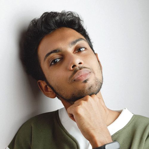 Aromal Chekaver Songs MP3 Download