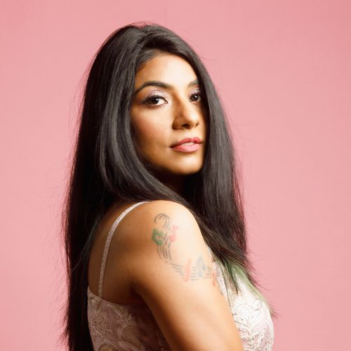 Himani Kapoor Songs MP3 Download