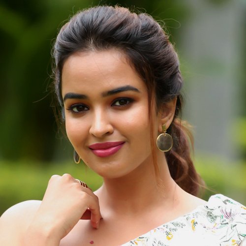 Pujita Ponnada Songs MP3 Download